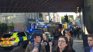 شرطة لندن أعلنت أن التفجير في مترو أنفاق العاصمة يعد حادثا إرهابيا- تويتر