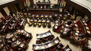 أدّى الأعضاء الجدد وعددهم 111 اليمين القانونية نوابا في البرلمان الجديد- جيتي