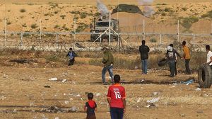 الاحتلال يستخدم الطائرات لإرهاب الفلسطينيين- جيتي