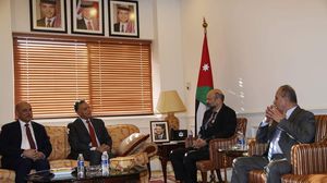 رئيس الوزراء الأردني التقى وزيري النقل المصري هشام عرفات، والعراقي كاظم فنجان في عمان- بترا