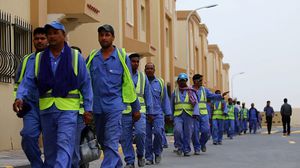 أوضحت وكالة الأنباء القطرية أن "الصندوق يهدف إلى دعم وتأمين ورعاية العمال"- جيتي