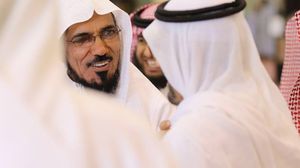 أشار عبد الله العودة إلى أن والده لا يزال في الحبس الانفرادي بالسعودية- فيسبوك