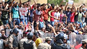 احتجاجات في البصرة منذ بداية تموز/ يوليو الماضي- جيتي