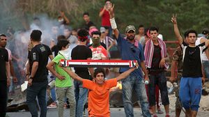 على مدى يومين تخللت احتجاجات البصرة أعمال عنف واسعة النطاق تمثلت بإحراق القنصلية الإيرانية ومقرات حكومية- جيتي
