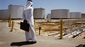 قطاع النفط بالمملكة تعرض لهجمات مدمرة قبل أسبوعين- جيتي