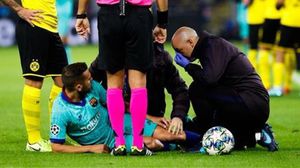 خرج ألبا مصابا في الدقيقة 40 من المباراة التي تعادل فيها برشلونة  مع دورتموند- فيسبوك