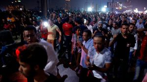 مظاهرات الجمعة أثارت العديد من التساؤلات بشأن ما يدور "خلف كواليس النظام"- جيتي