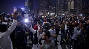 خرج مصريون باحتجاجات مسائية على مدار اليومين الماضيين تطالب برحيل السيسي- جيتي