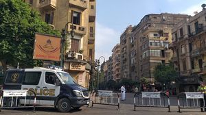الأمن المصري أغلق عشرات الطرق وبعض محطات المترو إلى جانب إغلاق مواقف النقل الرئيسية بين القاهرة والمحافظات- جيتي
