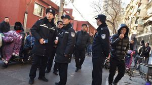 نوهت الخارجية الصينية إلى أن الشرطة خلصت مبدئيا إلى أن هذا كان حادثا عابرا لكن التحقيق جار- جيتي