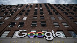 واجهت  غوغل السنة الماضية أزمة داخلية إثر تسريب عدد من موظفيها بيانات حول تعاون الشركة مع البنتاغون- جيتي