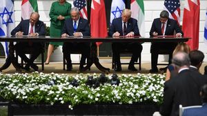 الثلاثاء شهد توقيع اتفاقي الإمارات والبحرين للتطبيع مع الاحتلال الإسرائيلي بوساطة أمريكا- تويتر