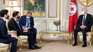 طلب الأمريكيون من سعيد ضرورة العودة للمسار الديمقراطي بتونس - الأناضول 