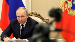قال سكرتير الرئاسة الروسية إن ما نُشر يوم الأربعاء حول محاولة اغتيال الرئيس بوتين غير صحيح- الكرملين