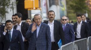 التقى أردوغان بعدد من المواطنين الأمريكيين خلال تجوله بحديقة سنترال بارك بمدينة نيويورك- تويتر