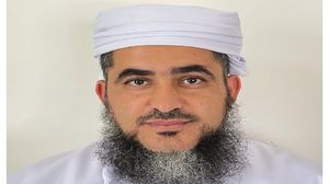  سلطان بن عبيد الحجري، باحث عماني في الدراسات الإسلامية، مختص بالفكر الإباضي..