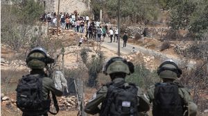 تصدى الشبان الفلسطينيون لقوات الاحتلال في بيتا ومخيم العروب- جيتي