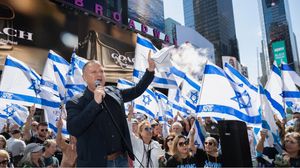 مارغليت يقود مظاهرة في نيويورك ليهود أمريكيين ضد التعديلات القضائية- إعلام عبري