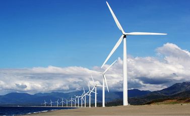 pexels-kervin-3976320