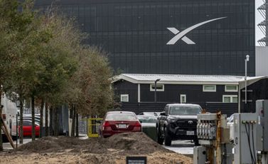 مقر سبايس اكس في براونسفيل بولاية تكساس الأميركية في 28 أيار/مايو 2025