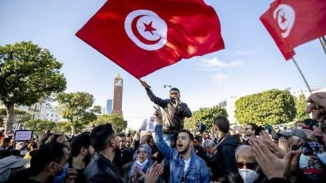 تونس التي أشعلت الربيع العربي.. ماذا حدث لمسار الحرية؟