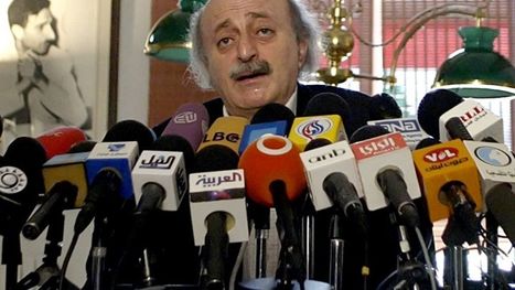 جنبلاط: الوحدة الداخلية في لبنان هي الأولوية أمام التصعيد الإسرائيلي