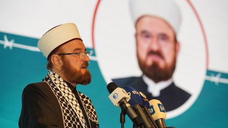 القره داغي ينشر صورة رفقة القرضاوي والغنوشي ويعلق عليها (صورة)