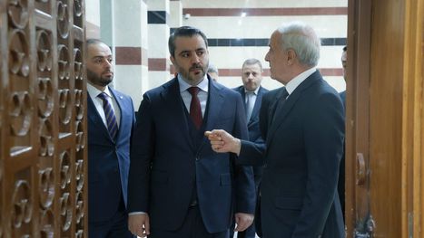 بعد الرياض والدوحة | وزير الخارجية السوري يصل الإمارات ... 1 بعد الرياض والدوحة | وزير الخارجية السوري يصل الإمارات ...