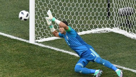 الحضري يتصدر قائمة أكبر اللاعبين الذين شاركوا بكأس العالم (إنفوغراف)