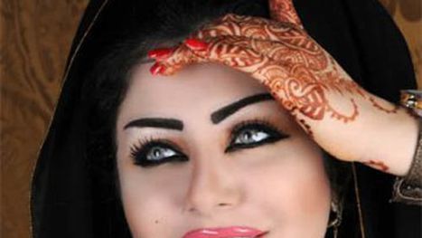 شرطة الكويت تعتقل "حليمة بولند" بتهمة التحريض على الفجور