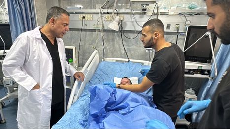 تظاهرة في نيويورك تطالب بالإفراج عن الطبيب الفلسطيني ...