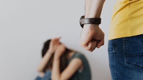 تفاصيل جريمة مروعة.. مراهق يعتدي جنسيا على شقيقته ويقتلها