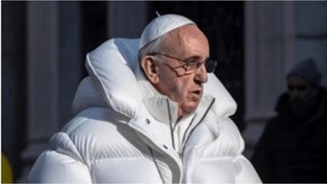 صورة لبابا فرنسيس تثير جدلا بسبب ملابسه.. ما قصتها؟ (شاهد)