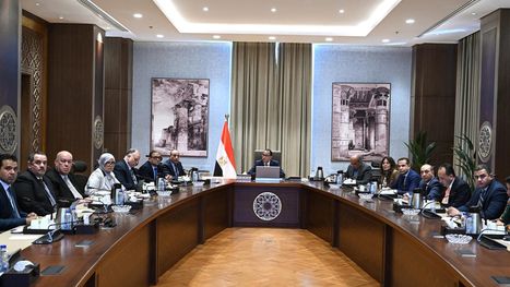 مصر تبدأ الإجراءات التنفيذية لطرح إدارة وتشغيل المطارات للقطاع الخاص