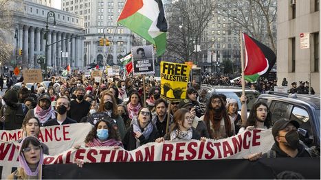 جامعة كولومبيا تعاقب طلبة متضامنين مع فلسطين بعد أيام من ... 1 جامعة كولومبيا تعاقب طلبة متضامنين مع فلسطين بعد أيام من ...