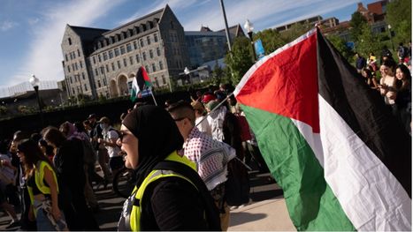 قاض أمريكي يمنع إدارة ترامب من ترحيل طالب مؤيد ...