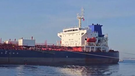 أول ناقلة نفط تصل ميناء بانياس السوري بعد الإطاحة بنظام ...