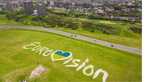 أكثر من 10 آلاف شخص في فنلندا يطالبون بمنع مشاركة ...