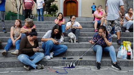 الجفاف يطال ساعات العمل في فنزويلا.. ثلاثة أيام فقط ...