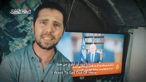 "القسام" تنشر رسالة لأسير إسرائيلي في غزة.. تحدث بانفعال ... 1 "القسام" تنشر رسالة لأسير إسرائيلي في غزة.. تحدث بانفعال ...