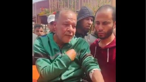 وداع مؤثر من أكاديمي في غزة لطفله الشهيد.. "كان زهرة ...