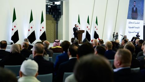 السعودية ترحب بتشكيل الحكومة السورية الجديدة.. "نتطلع ... 1 السعودية ترحب بتشكيل الحكومة السورية الجديدة.. "نتطلع ...