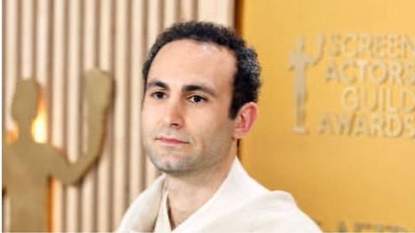 الشرطة البريطانية تستدعي ممثلا من أصول مصرية بسبب احتجاج ...