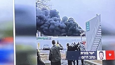 صاروخ إيراني يستهدف مصنع كيماويات ببئر السبع.. وعشرات الإصابات (شاهد)