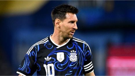 مدرب الأرجنتين يحسم الجدل بشأن مشاركة ميسي أمام زامبيا