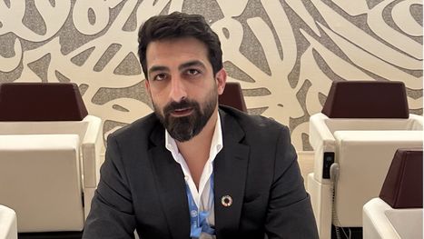 دبلوماسي أممي يستقيل من منصبه ويحذر من ضربة نووية على إيران