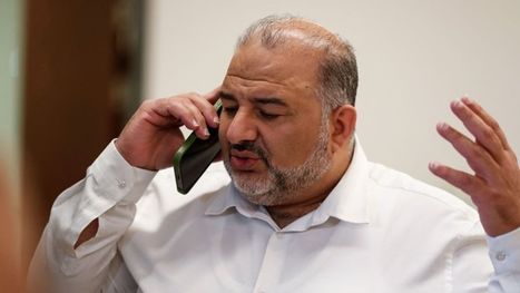 منصور عباس يطرح حلا للقضية الفلسطينية.. تقوم على أساس القبول