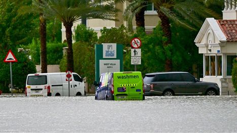 أمطار غزيرة وسيول تضرب الخليج.. 18 وفاة في سلطنة عمان (شاهد)