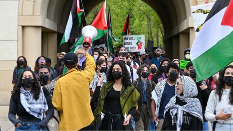 هل يحمي القانون الأمريكي حراك الجامعات المتضامن مع فلسطين؟