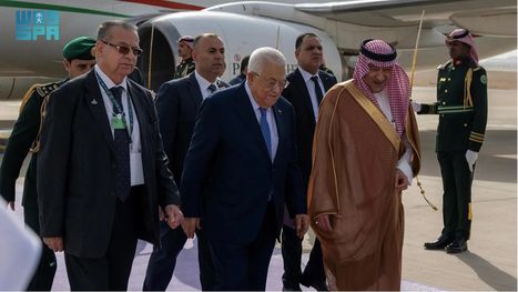 عباس يصل الرياض للمشاركة في "المنتدى الاقتصادي".. وغزة ضمن النقاشات